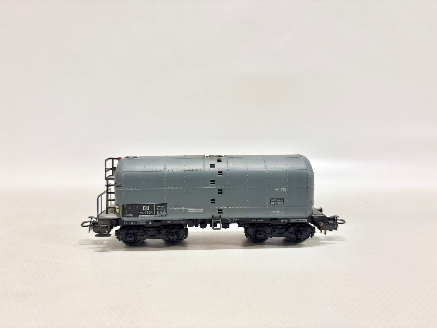 Märklin 4621 Güterwagen Schweröl-Kesselwagen DB AC H0