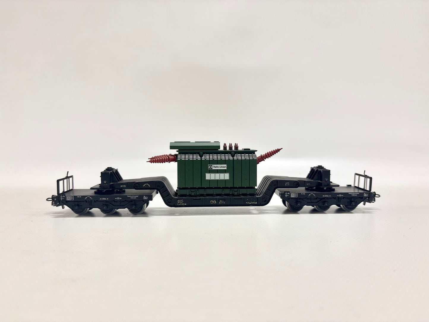 Märklin 4618 Güterwagen Schwerlastwagen mit Transformator DB AC H0