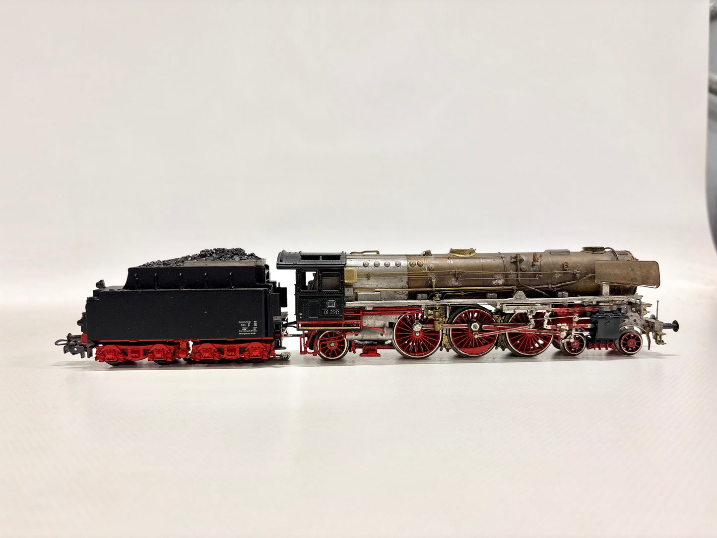 Märklin 3085 Umbau mit Messingbausatz Br 01 220 DB AC H0