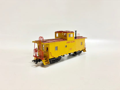 Märklin 45702 Güterzugbegleitwagen Caboose Union Pacific USA AC H0