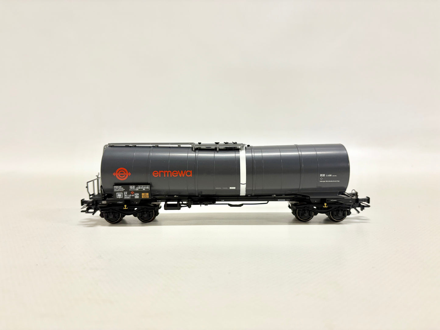 Märklin 46557 Kesselwagen Ermewa DB AC H0