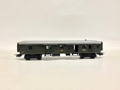 Märklin 4017 Gepäckwagen Schnellzugwagen SBB H0