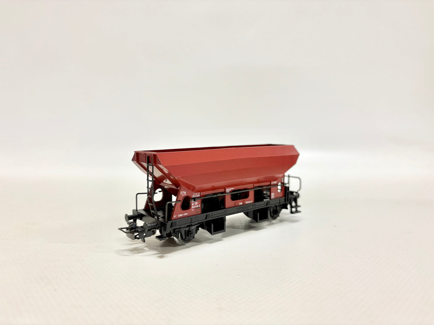 Märklin 4723 Güterwagen Drehschieber-Seitenentladewagen SNCB AC H0