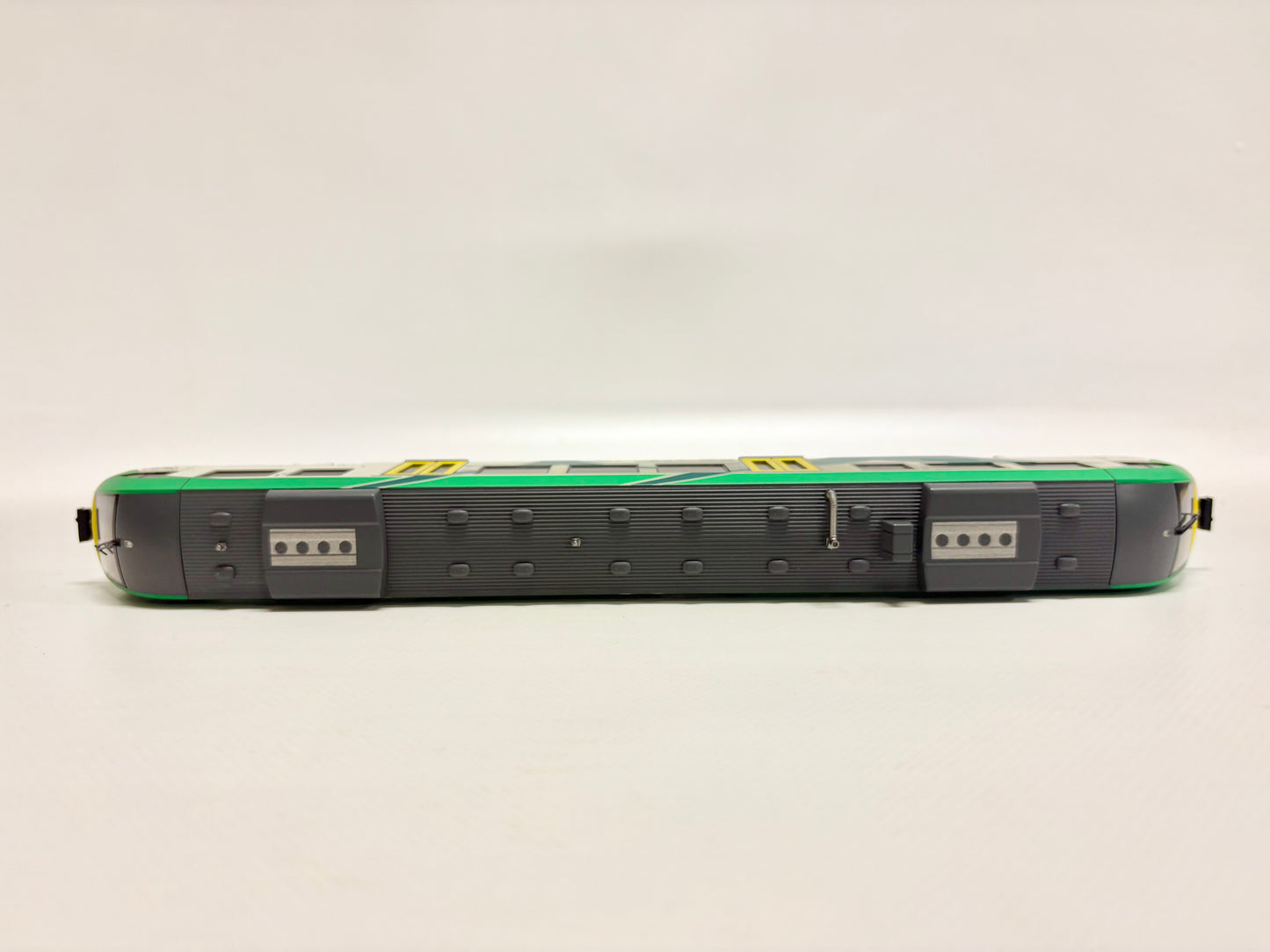 Liliput L133106 Digital Dieseltriebwagen LINT 27 Br 95 80 0640 107-8 DB AC H0