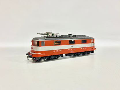 HAG Nr. 210 AC E-Lok Re 4/4 II "Swiss-Express" SBB AC H0