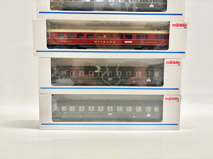 Märklin 43221 43241 43231 Schürzenwagen Personenwagen DR AC H0