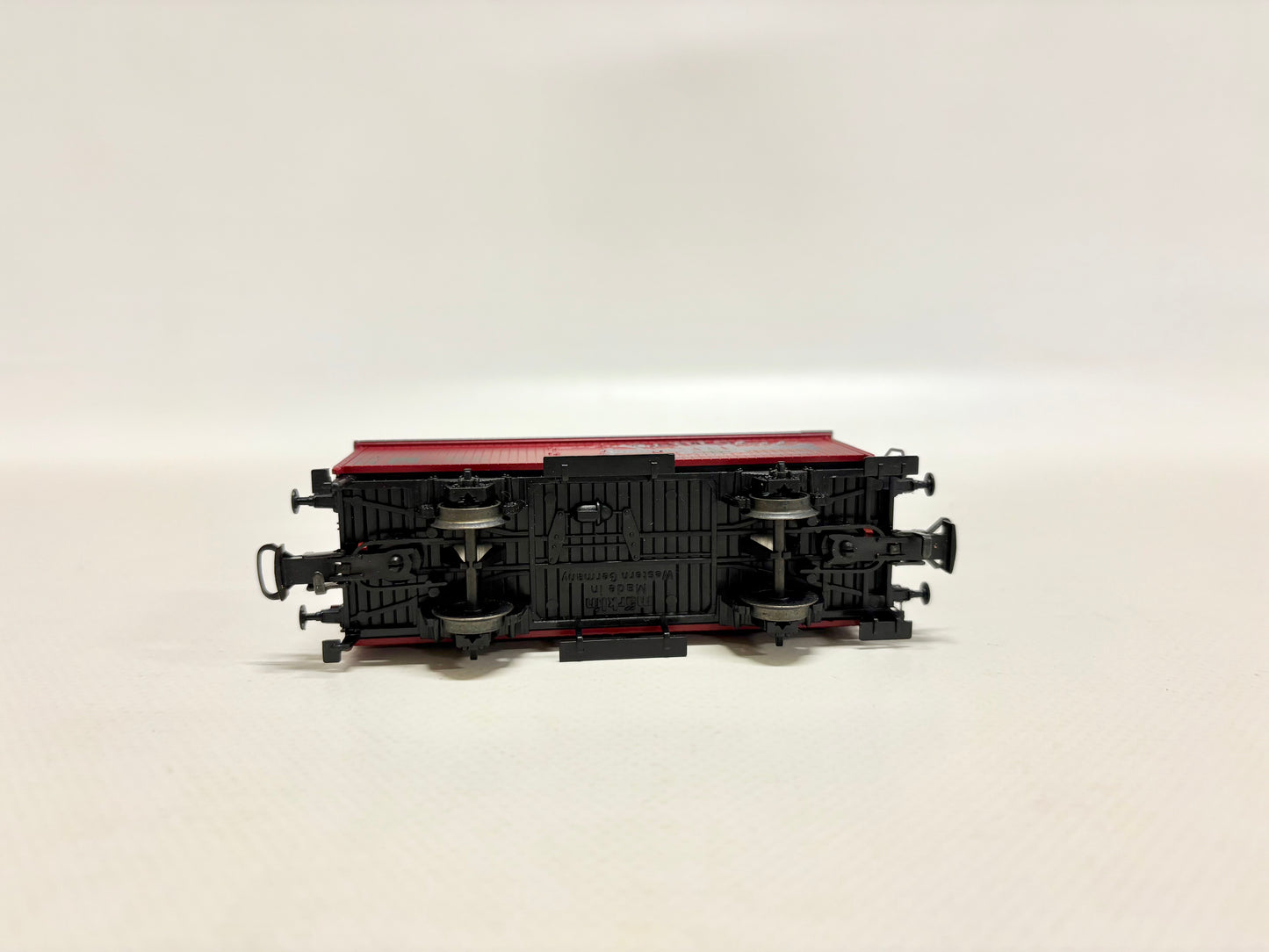 Märklin 4680 SoMo Güterwagen mit Bremserhaus "Remstalquelle" DR AC H0