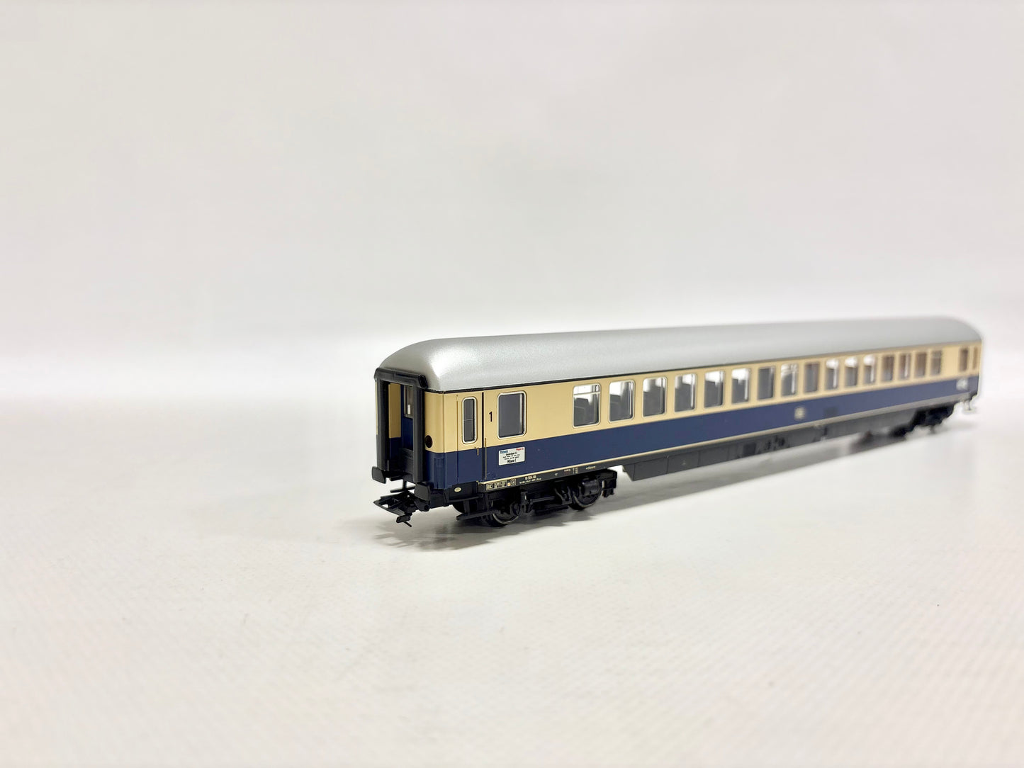 Märklin 43860 Rheingold Schnellzugwagen DB AC H0
