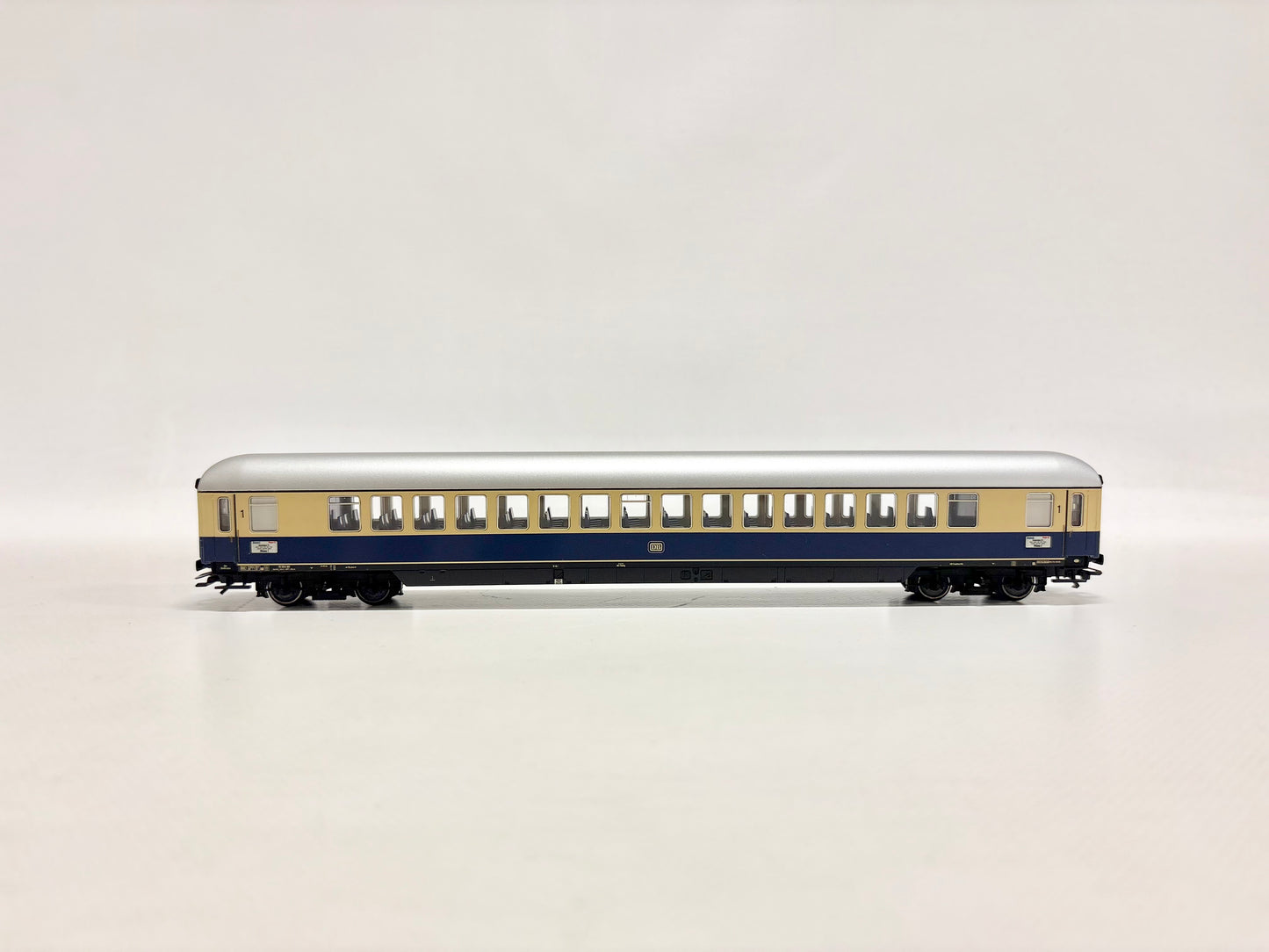 Märklin 43860 Rheingold Schnellzugwagen DB AC H0