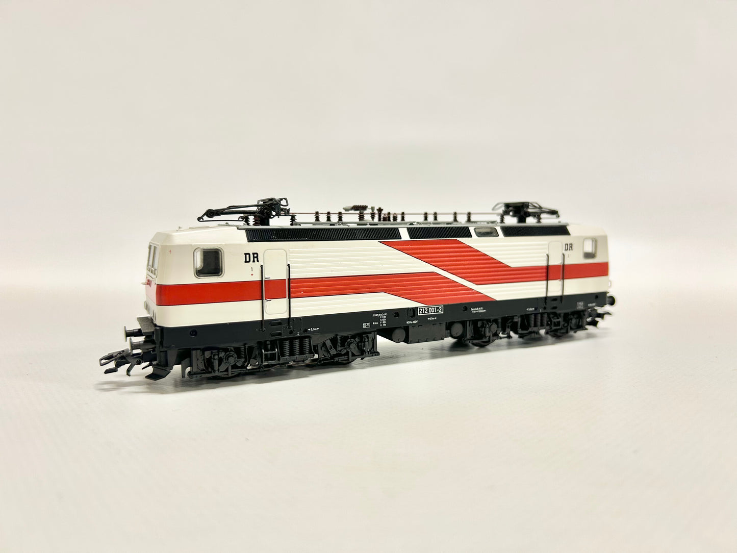 Märklin 34411 Digital DR Br 212 E-Lok, H0
