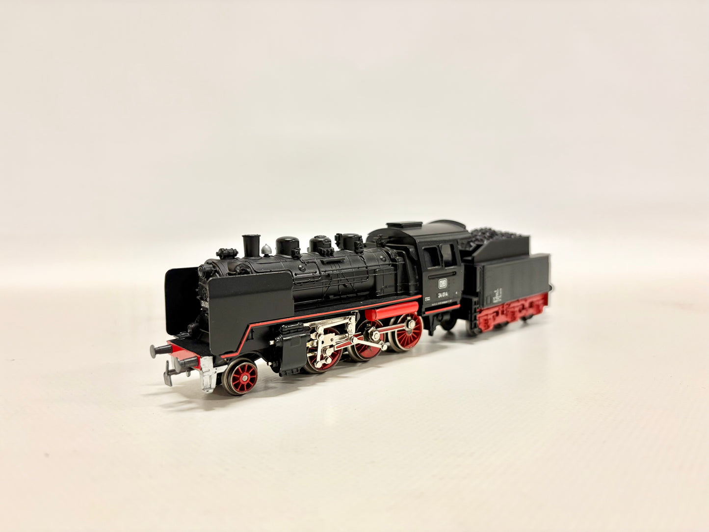 Märklin 3003 Digital Dampflok Br 24 014 DB AC H0