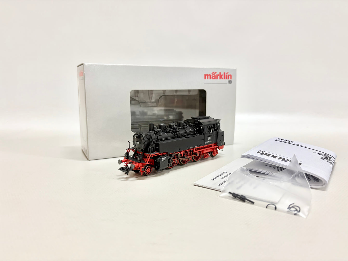 Märklin 39640 Mfx-Digital + Sound Dampflok Br 64 250 DB AC H0