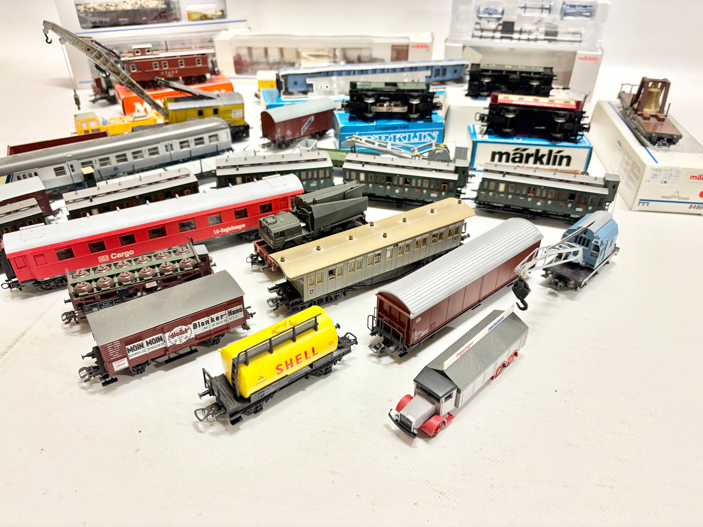 Märklin Roco Liliput Piko Güter- & Personenwagen zum Basteln & Spielen I Konvolut