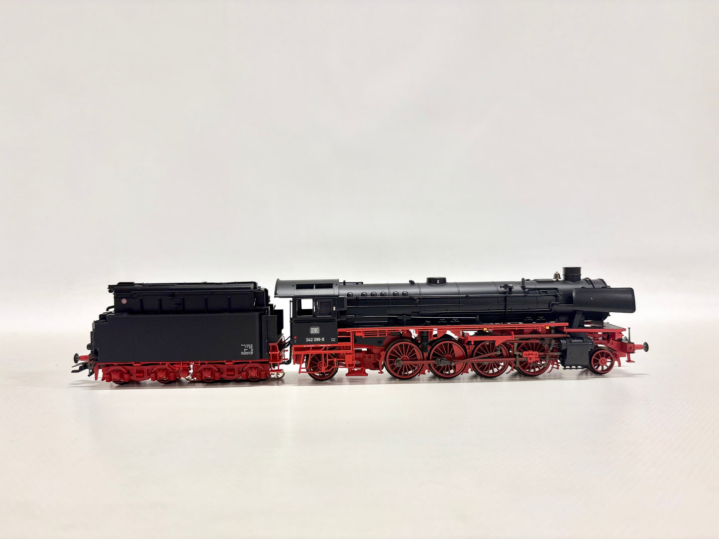 Märklin 37925 Mfx-Digital + Sound Dampflok Br 042 096-8 DB AC H0