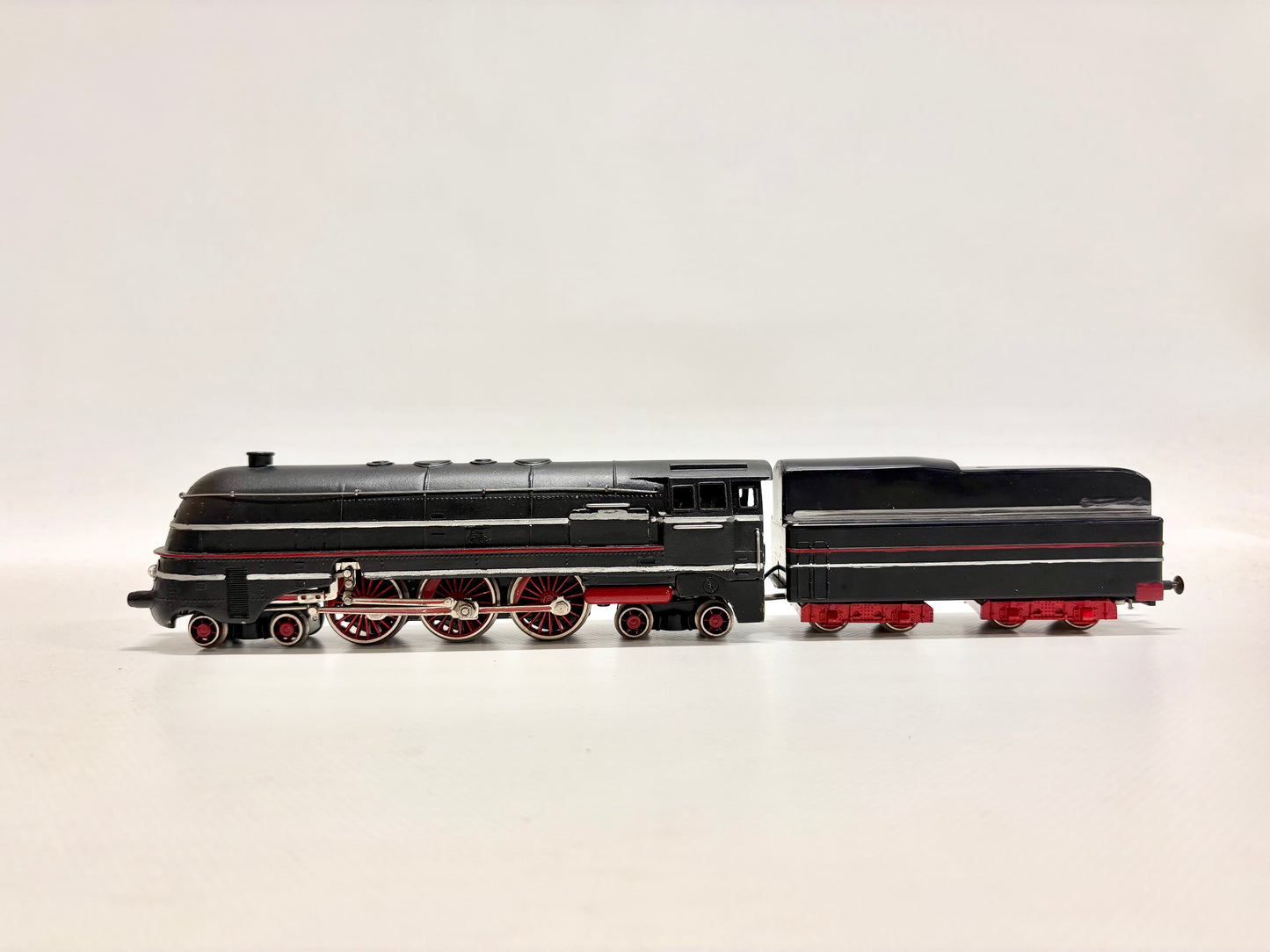 Märklin SK 800 Umbau Dampflok Br 10 DB DC H0 DEFEKT