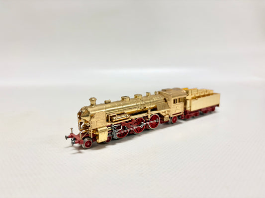 Arnold Dampflok Br 18 *vergoldet* Standmodell DR Spur N