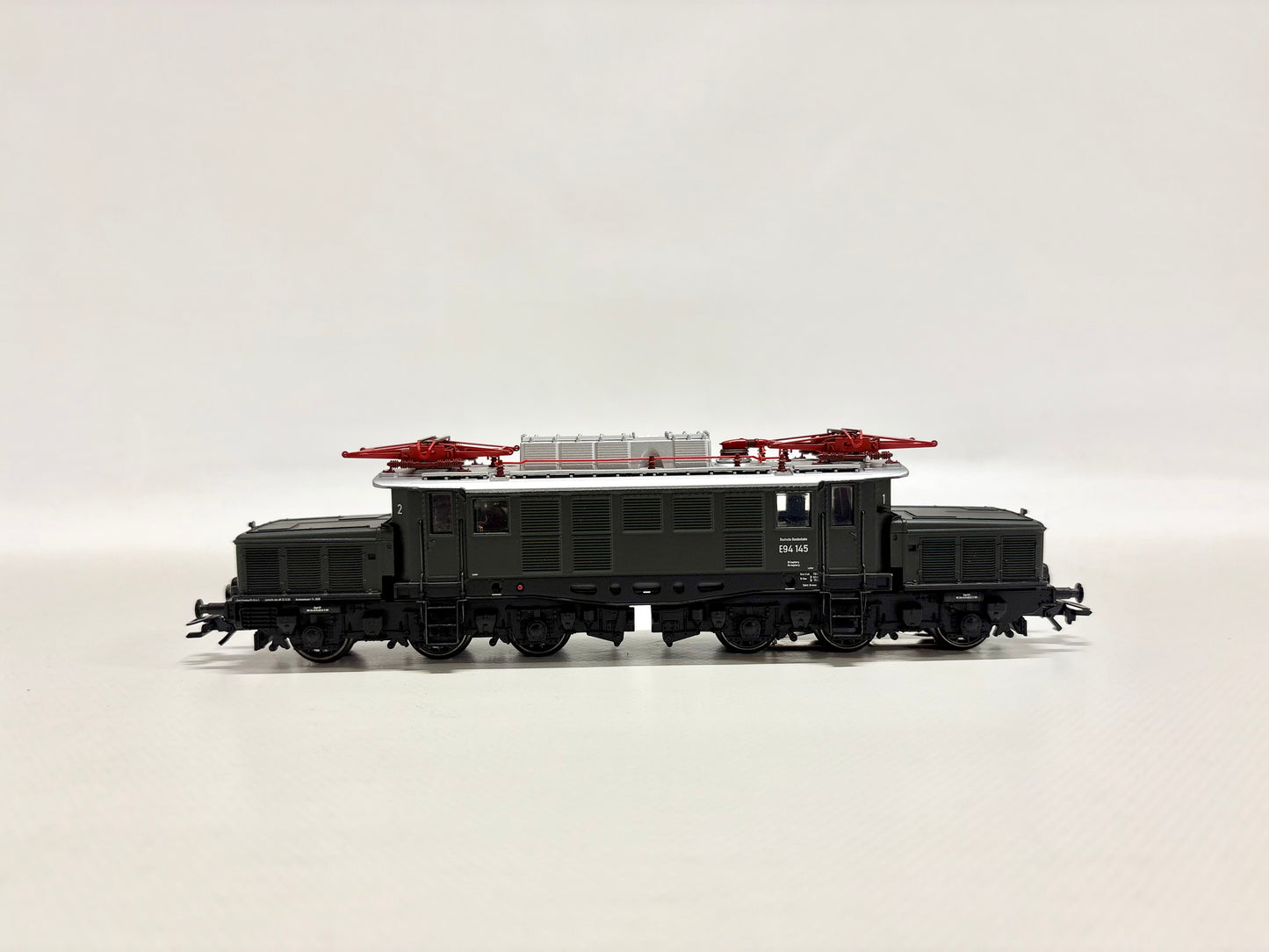 Märklin 37225-01 Mfx-Digital + Sound E-Lok E94 145 DB AC H0