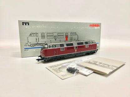 Märklin 3782 Digital Diesellok Br 221 127-4 DB AC H0