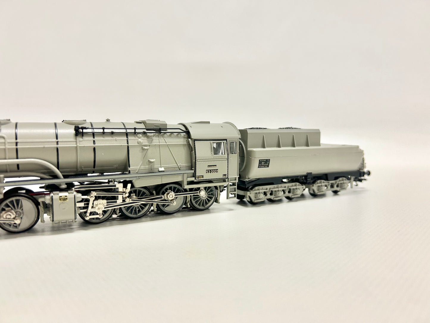 Märklin 3302 Dampflok Br 53 0001 Borsig DR AC H0