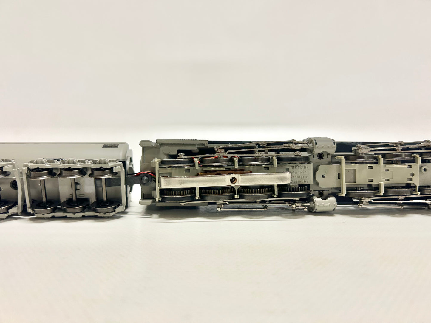 Märklin 3302 Dampflok Br 53 0001 Borsig DR AC H0