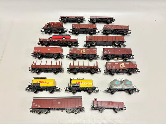 Märklin 18x Güterwagen Konvolut DB DR AC H0