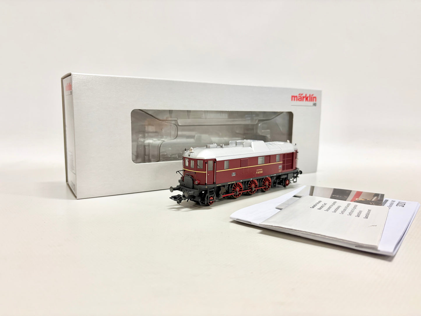 Märklin 37211 Mfx-Digital + Sound Diesellok V140 001 DB AC H0