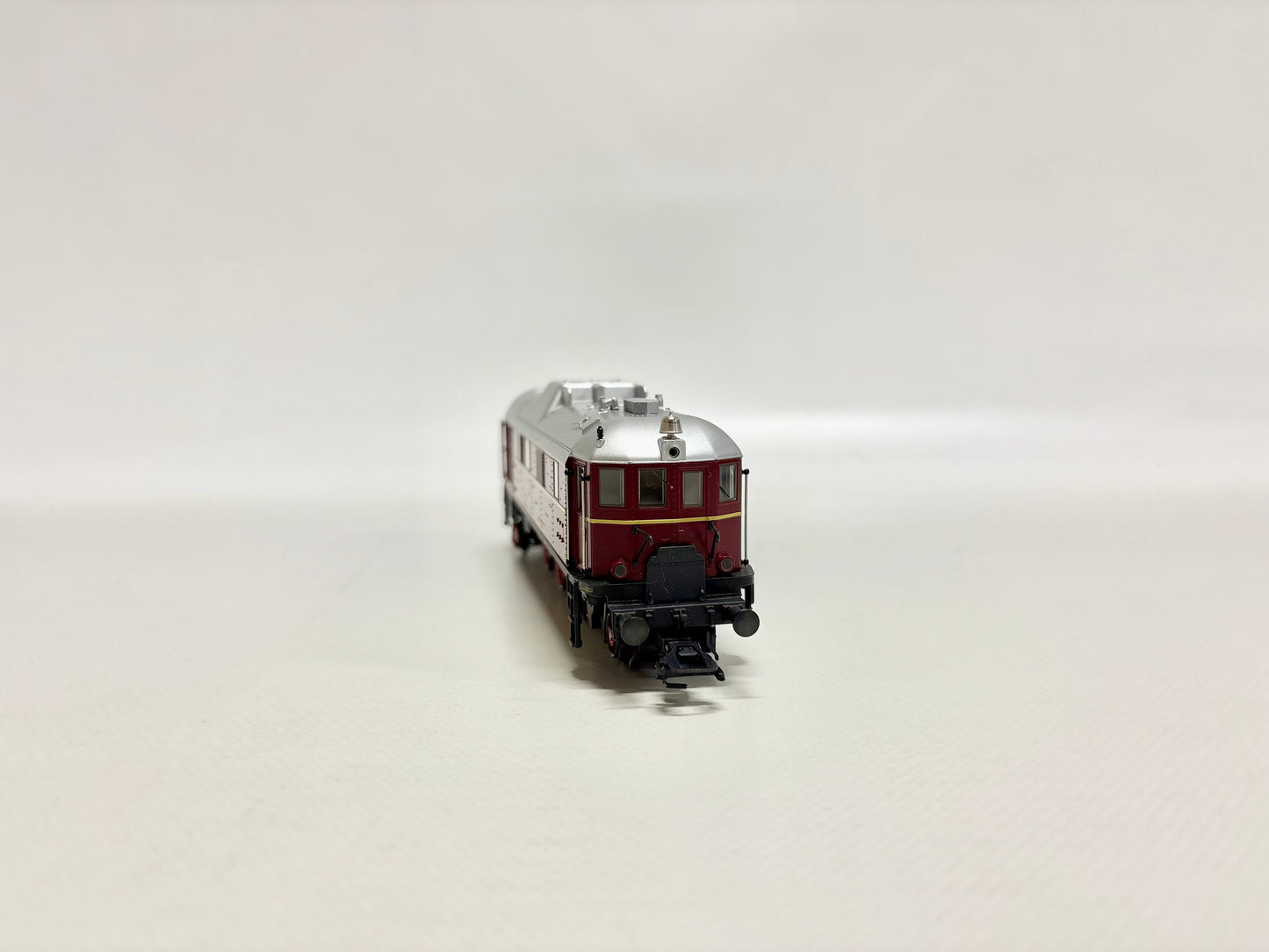 Märklin 37211 Mfx-Digital + Sound Diesellok V140 001 DB AC H0