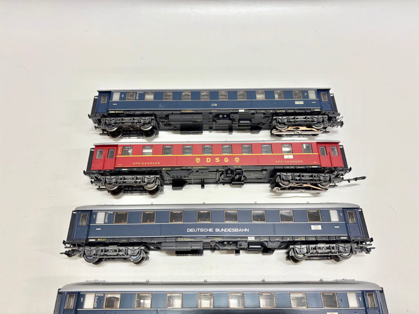 Märklin 4x F-ZUG Personenwagen mit Innenbeleuchtung DB AC H0