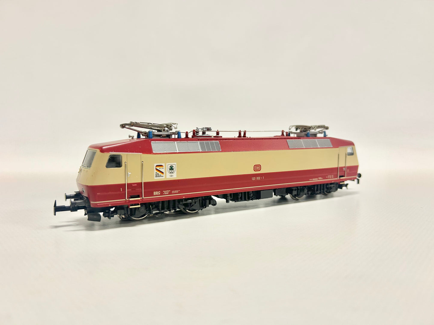 Märklin 3653 Digital E-Lok Br 120 002-1 DB AC H0