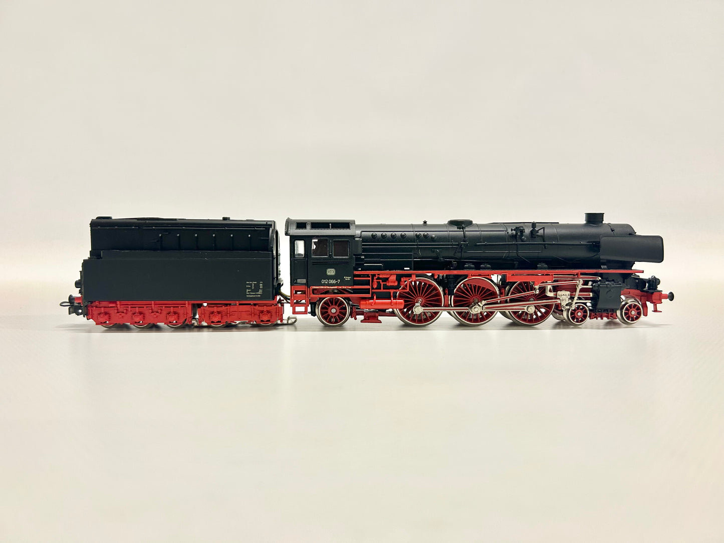 Märklin 3610 Digital Dampflok Br 012 066-7 DB AC H0