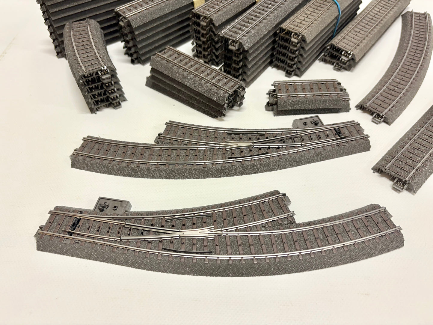 Märklin C-Gleise Konvolut 57 Teile 24188 24172 24671 24672 usw.