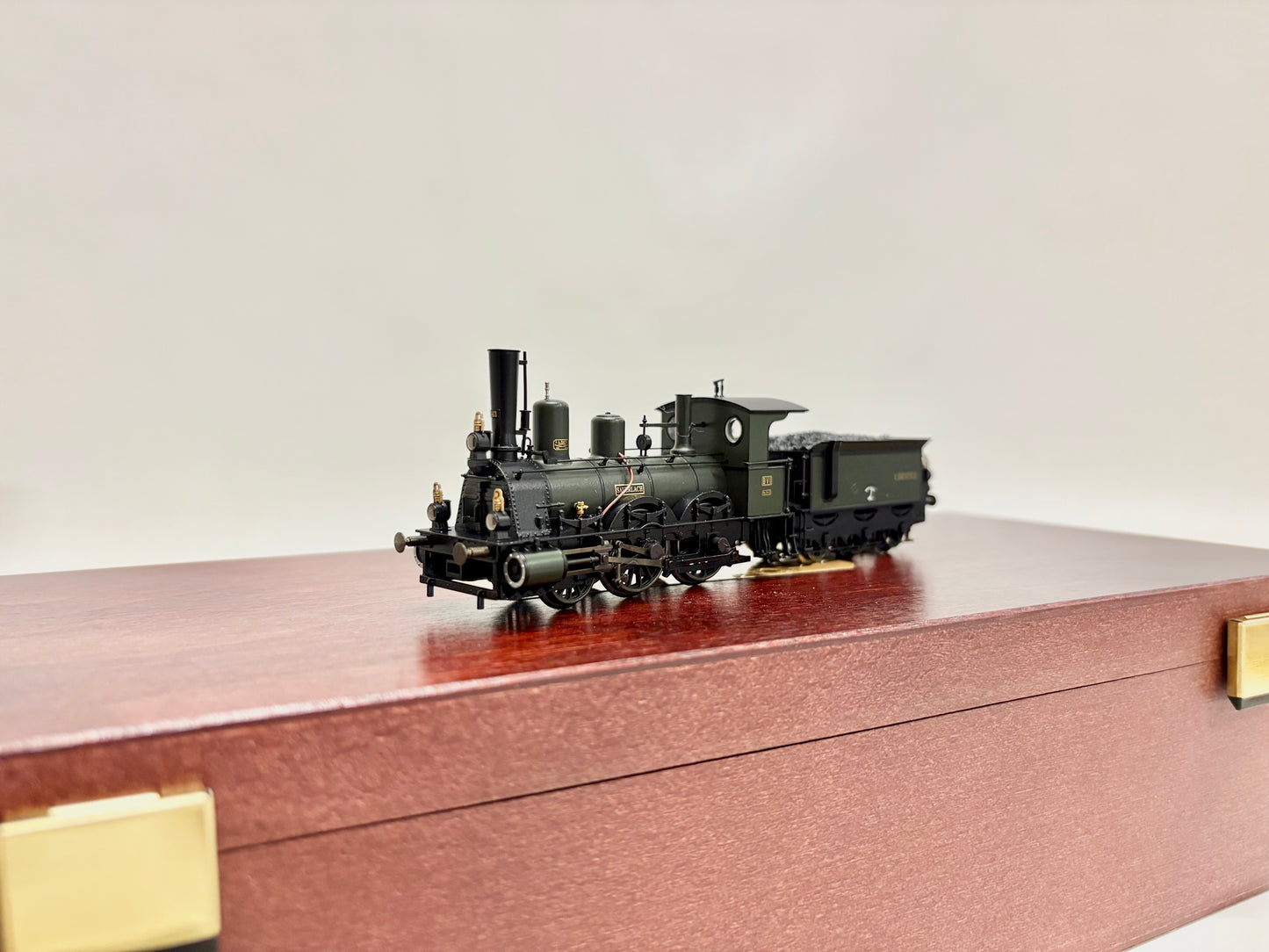 Märklin 37977 Mfx-Digital + Sound Dampflok Reihe B VI "Sauerlach" K.Bay.Sts.B AC H0
