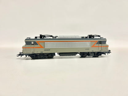 Märklin 3320 E-Lok Serie BB 22200 SNCF AC H0