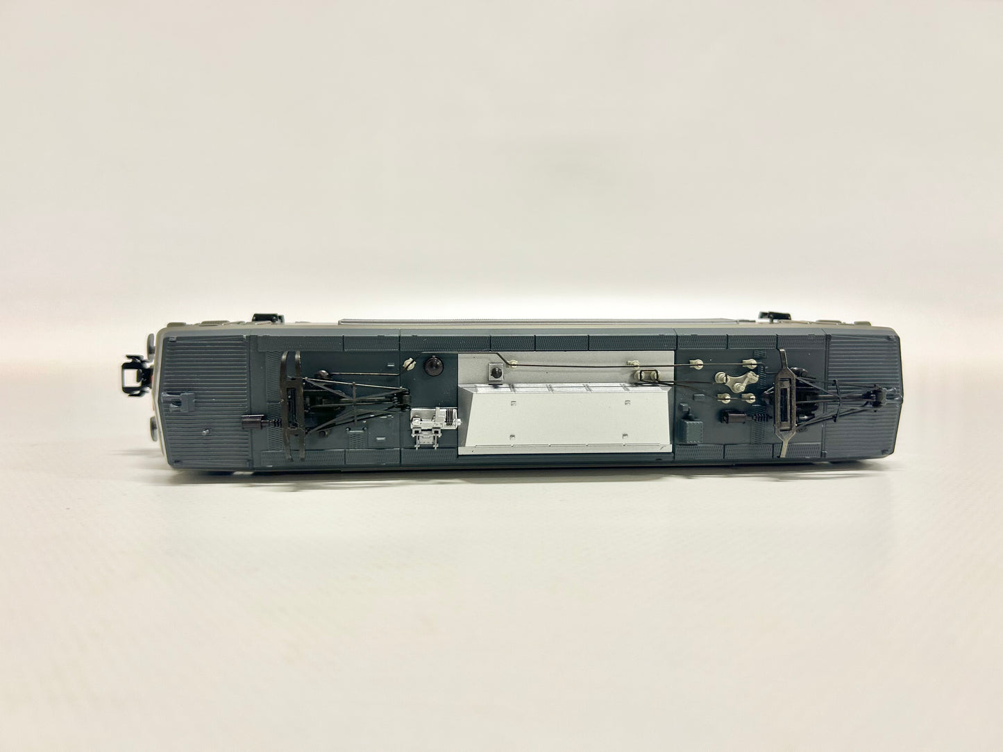 Märklin 3320 E-Lok Serie BB 22200 SNCF AC H0
