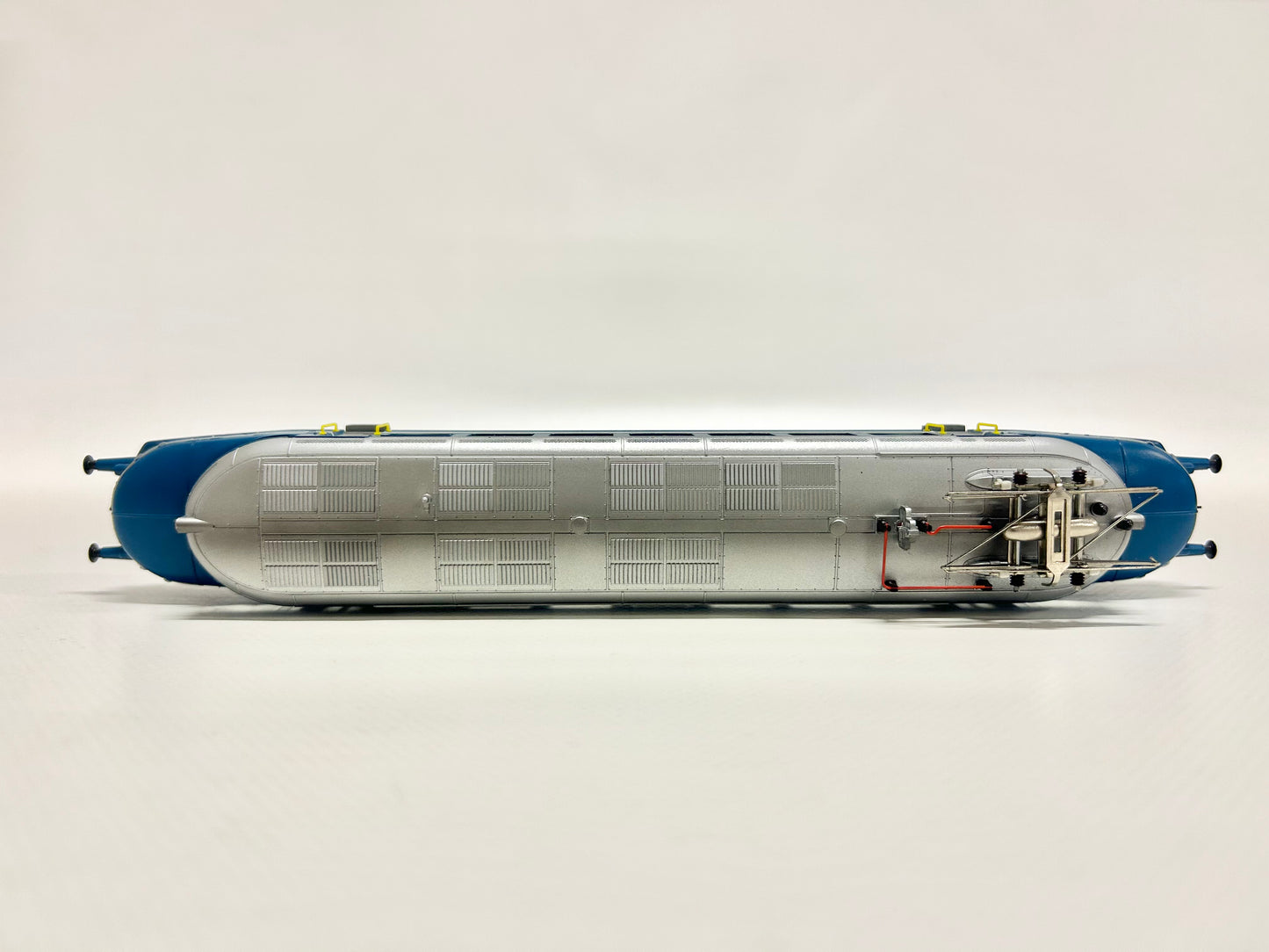 Märklin 3127 Elektro-Triebwagen "Blauer Pfeil" RBe 2/4 SBB AC H0