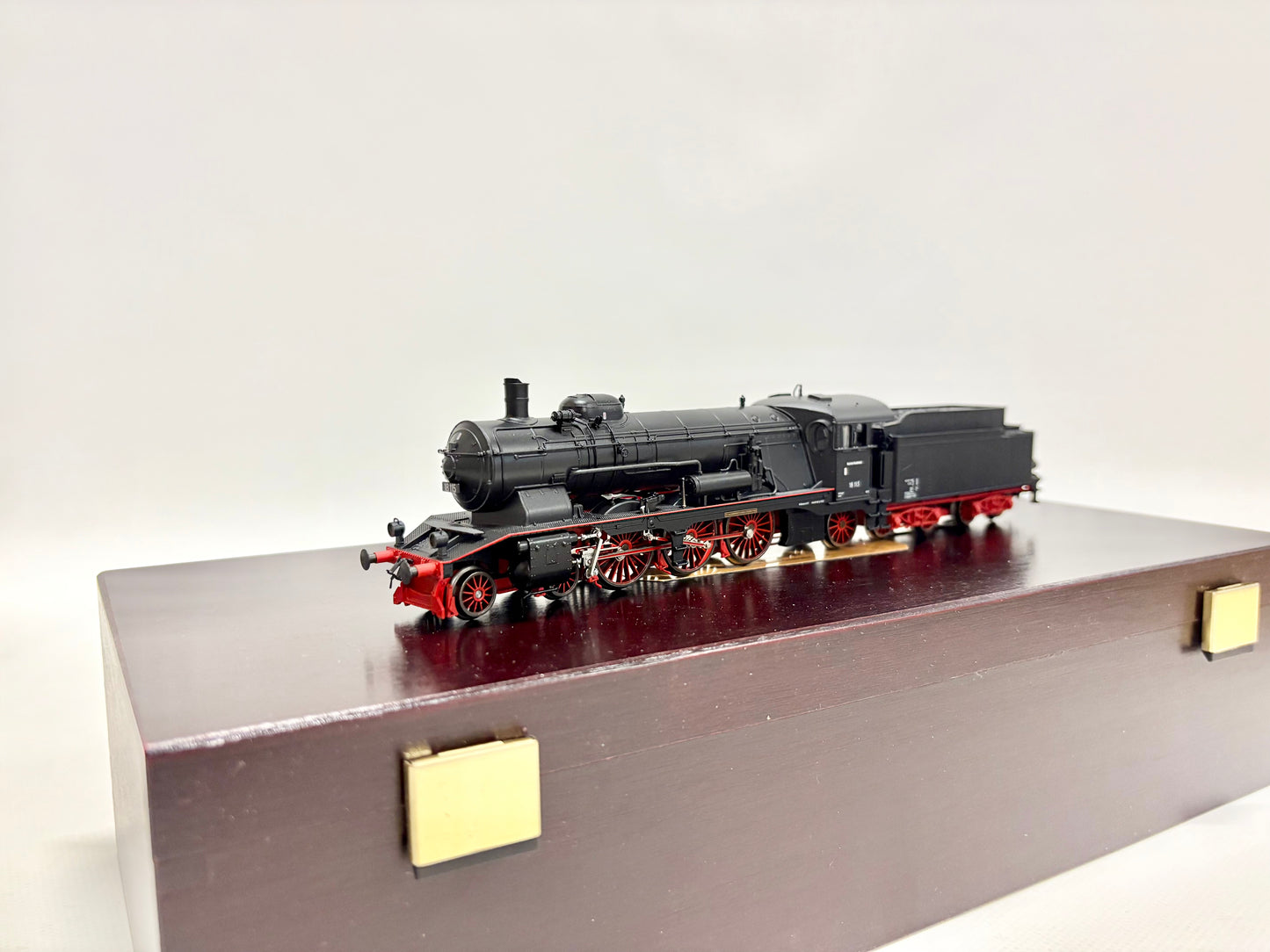Märklin 37115 Mfx-Digital + Sound Dampflok Br 18 115 DB AC H0
