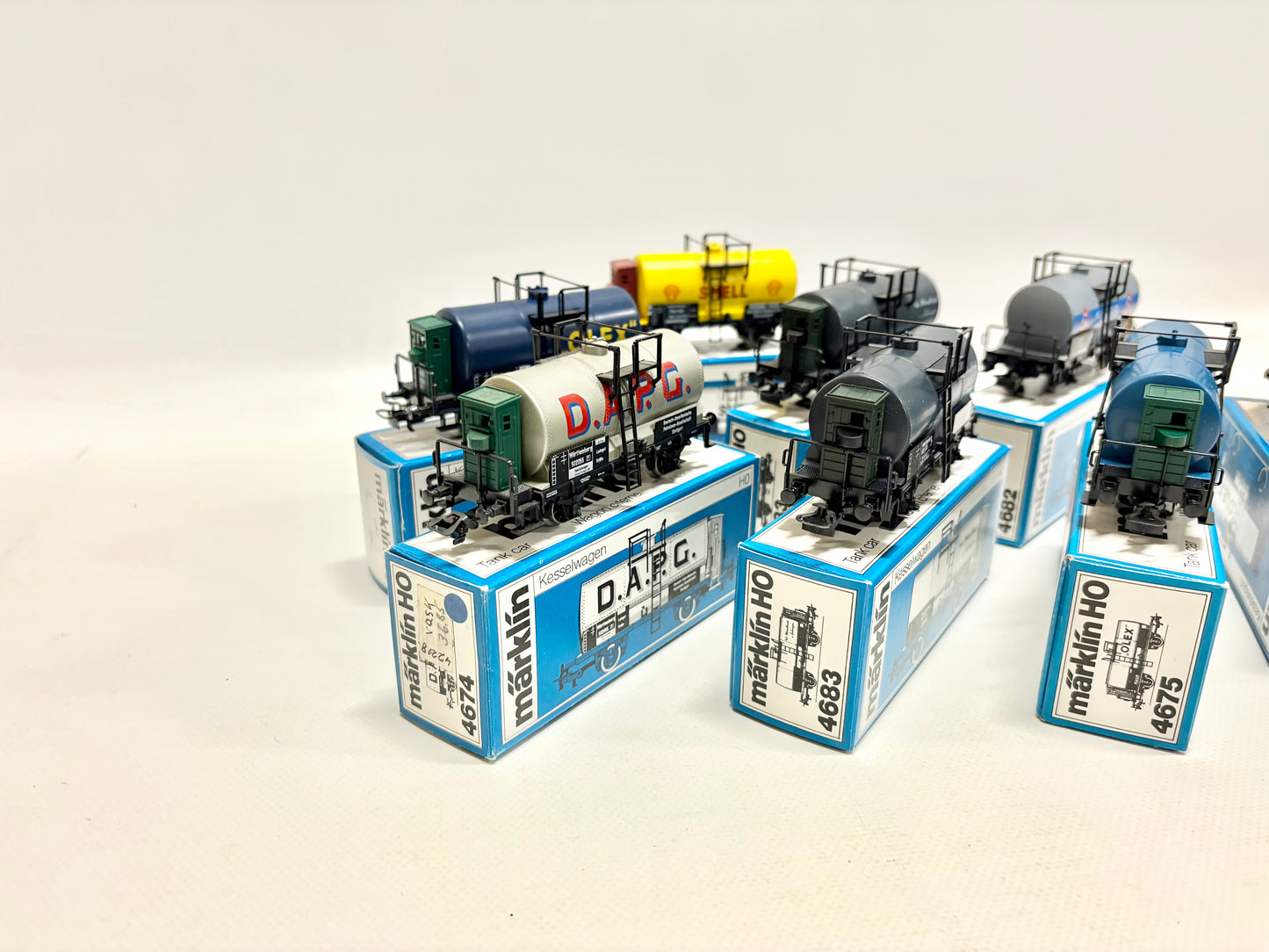 Märklin 4683 4682 4676 4675 4674 8x Kesselwagen DR AC H0