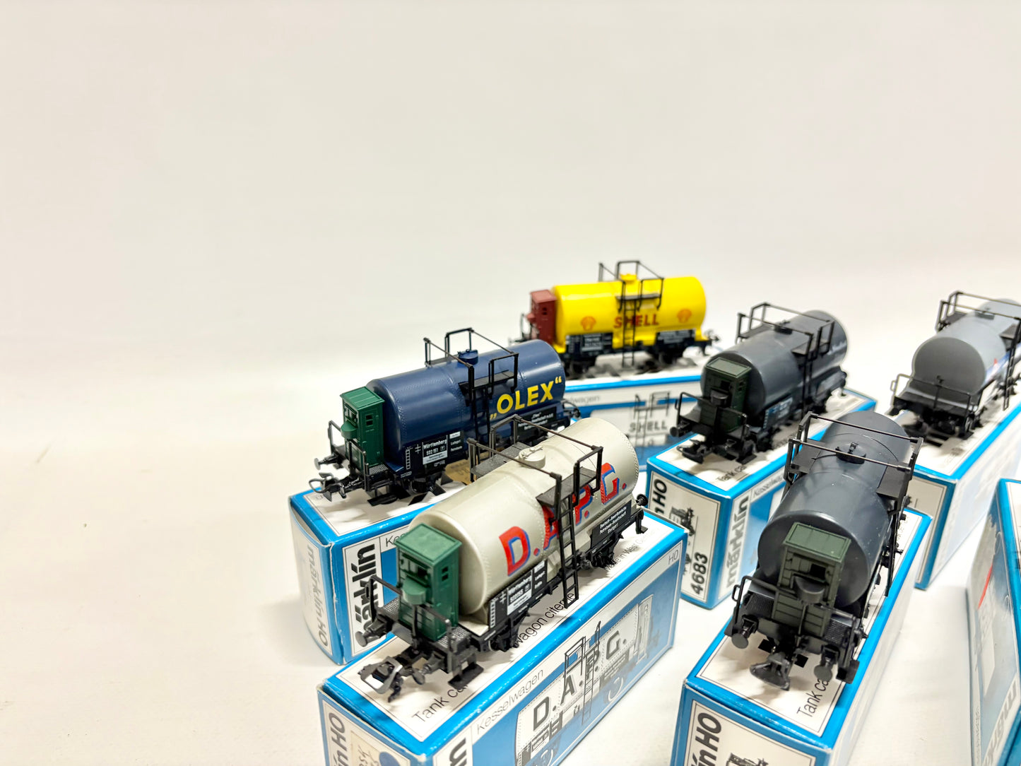 Märklin 4683 4682 4676 4675 4674 8x Kesselwagen DR AC H0