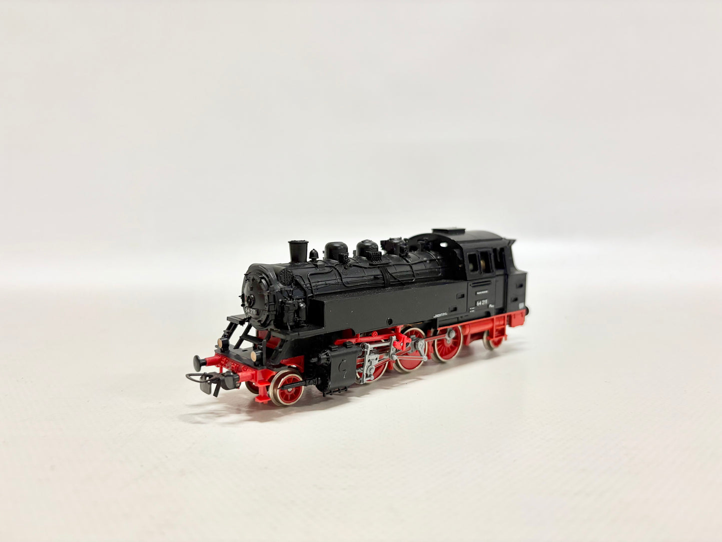 Piko Dampflok Br 64 211 DR DC H0