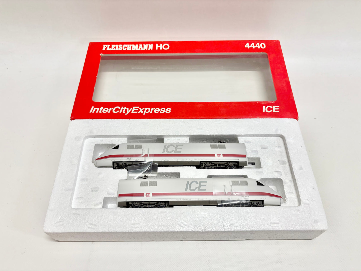 Fleischmann 4440 ICE-Triebköpfe Br 401 011-2 DB DC H0