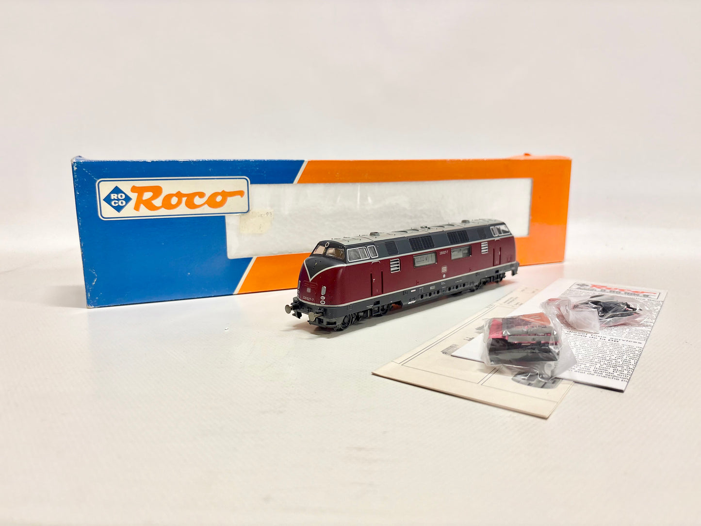 Roco 43523 Diesellok Br 220 027-7 DB DC H0
