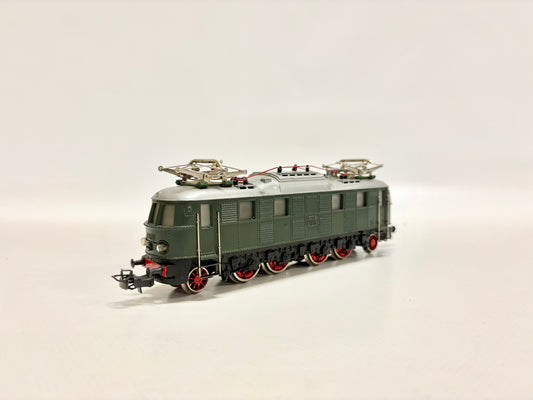 Märklin 3024 E-Lok E18 35 Schnellzuglok DB AC H0