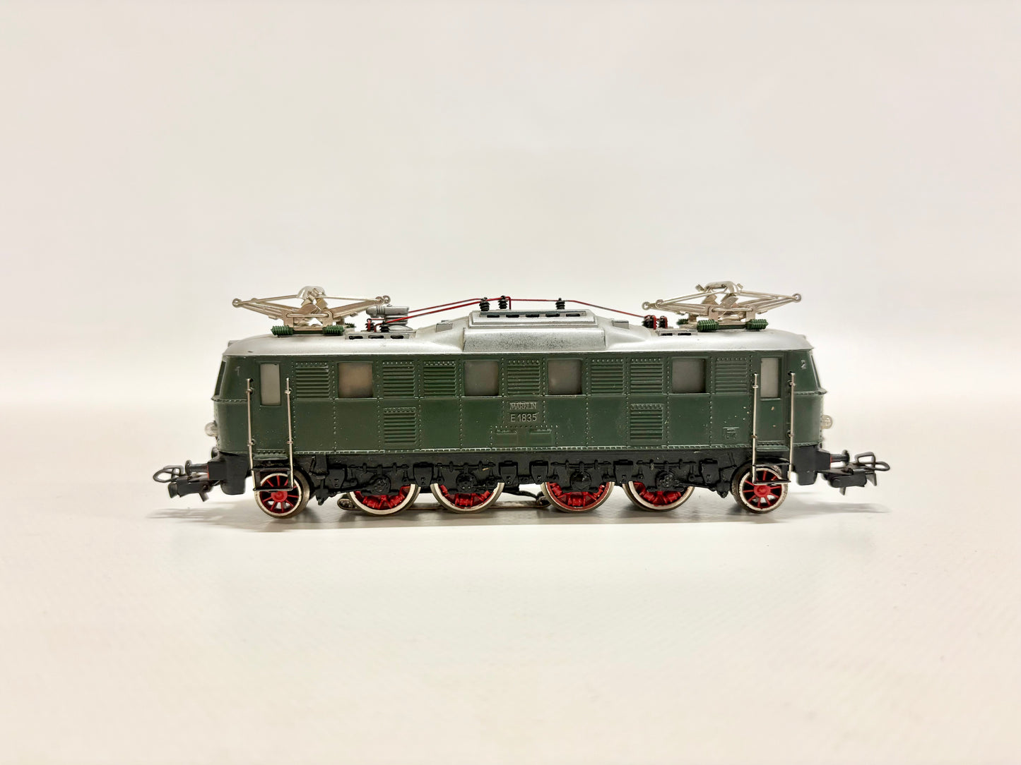 Märklin 3024 E-Lok E18 35 Schnellzuglok DB AC H0