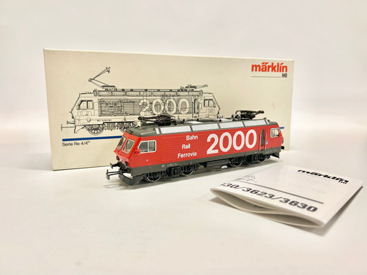 Märklin 3330 E-Lok Serie Re 4/4 IV SBB AC H0