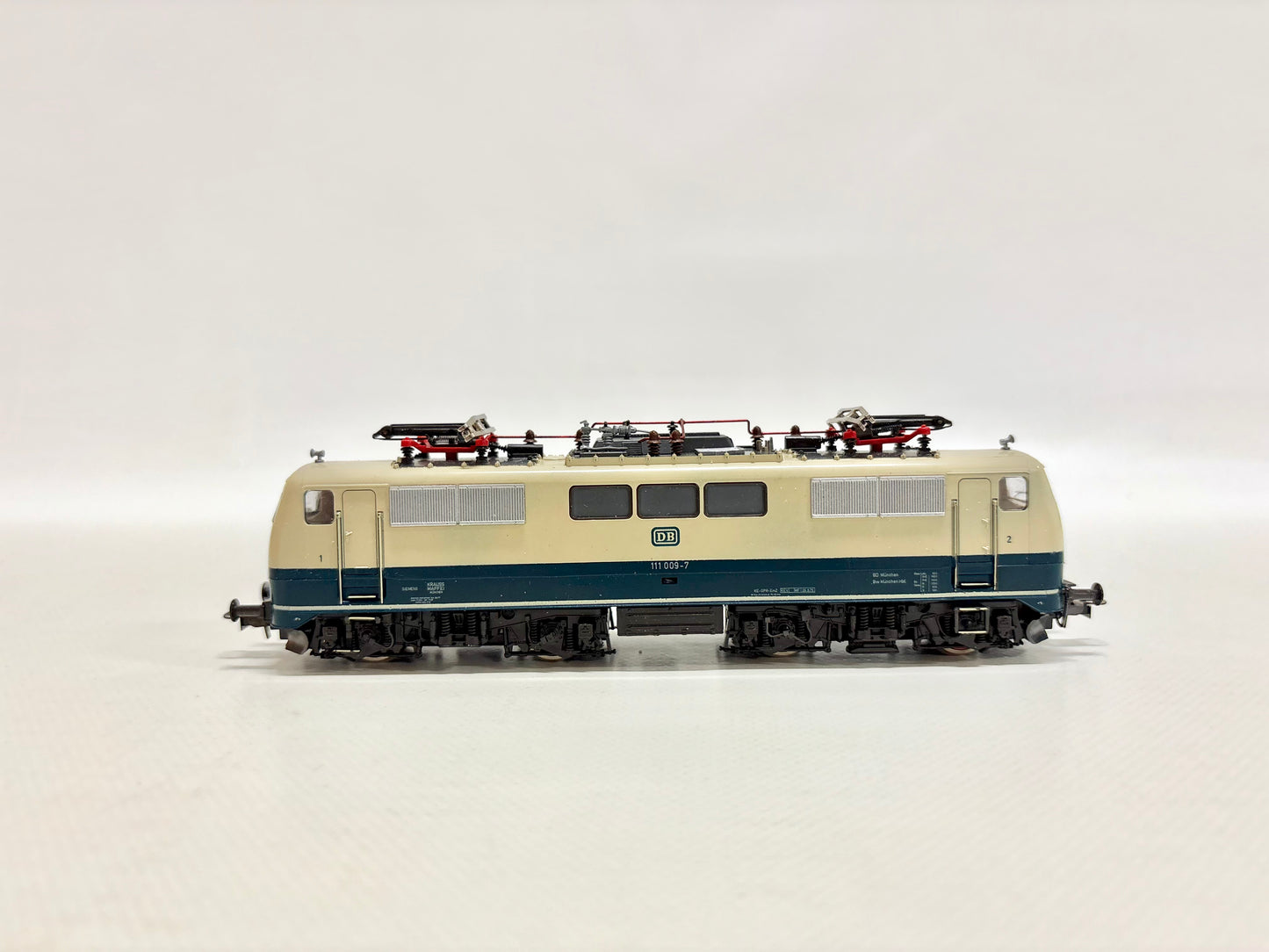 Roco 4133 E-Lok Br 111 09-7 DB DC H0