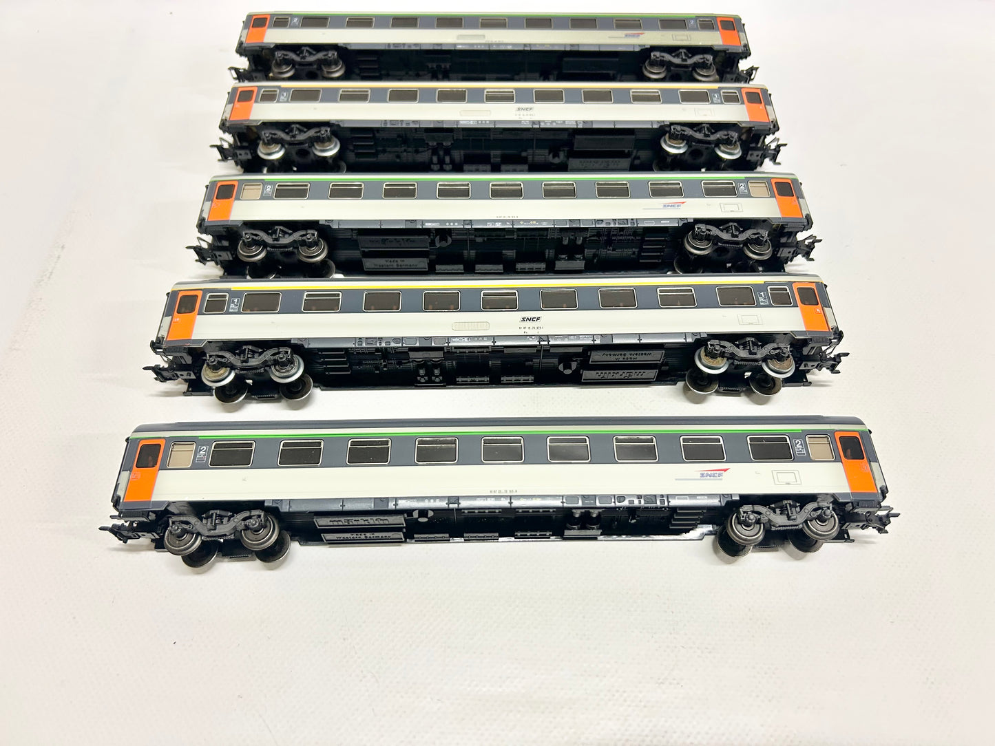 Märklin 5x SNCF Personenwagen Konvolut H0
