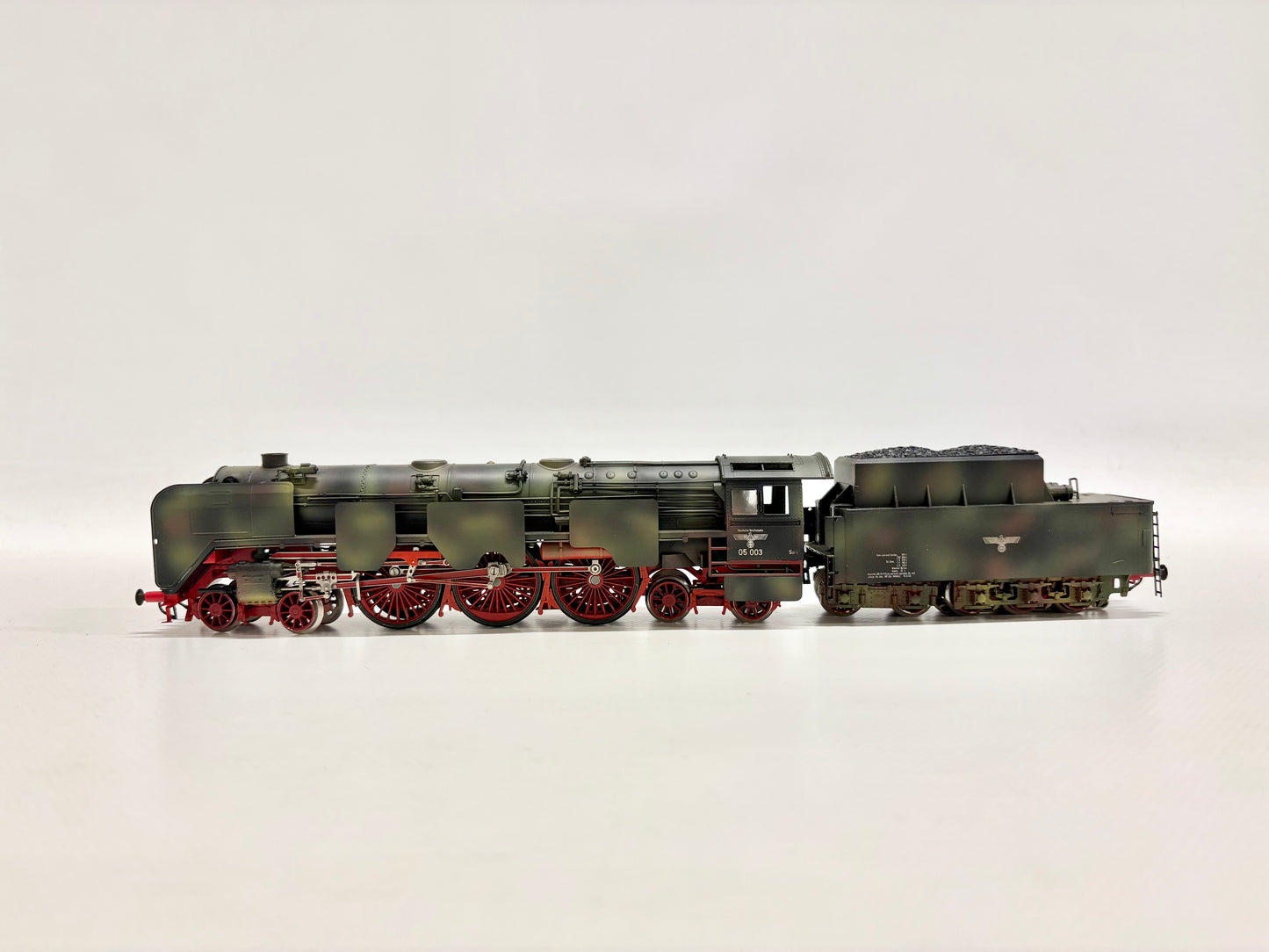 Liliput 10522 3-Leiter Gleichstrom! Dampflok Br 05 002 Tarnfarben DR DC H0