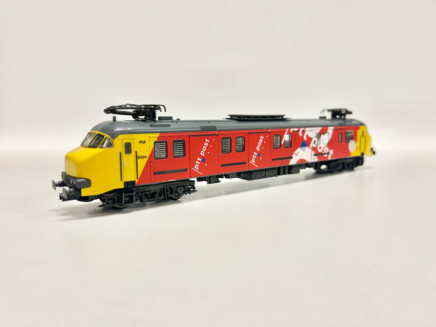 Märklin 3388 Elektro-Triebwagen Serie mP 3000 NS Posttriebwagen NS AC H0