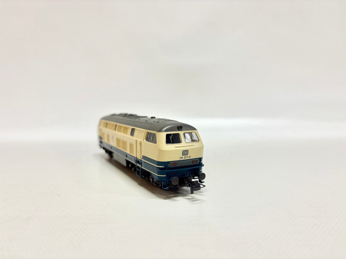Roco 69493 Diesellok Br 215 077-9 DB AC H0