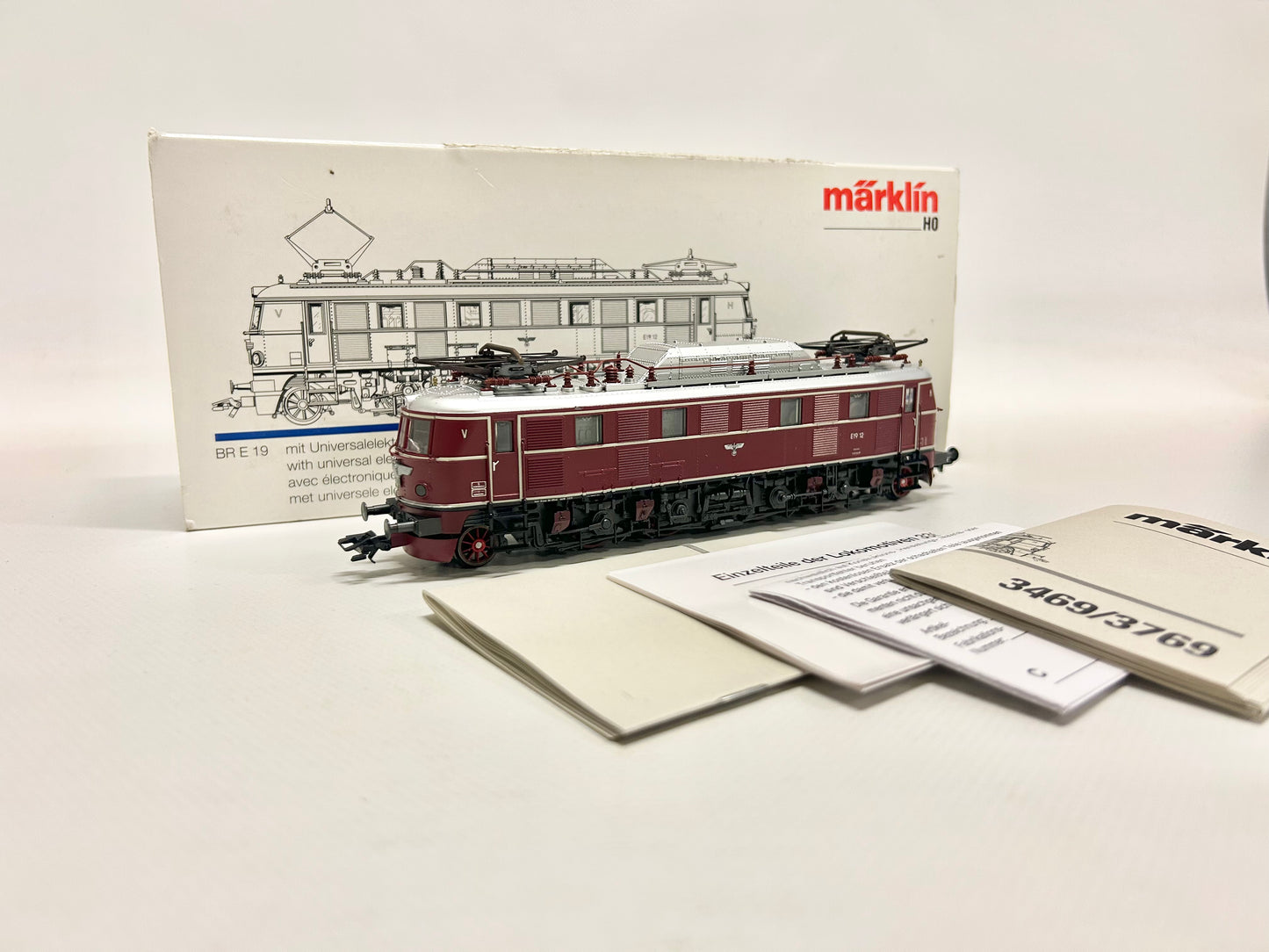Märklin 3469 Digital E-Lok Br E19 12 DRG AC H0